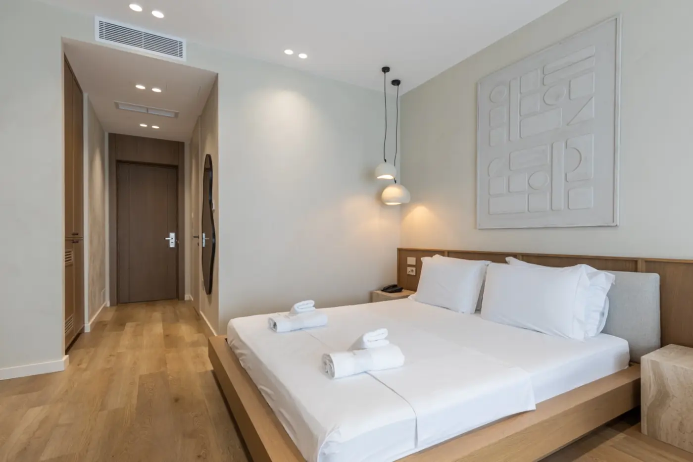 Hotel buzë detit — mobilim total